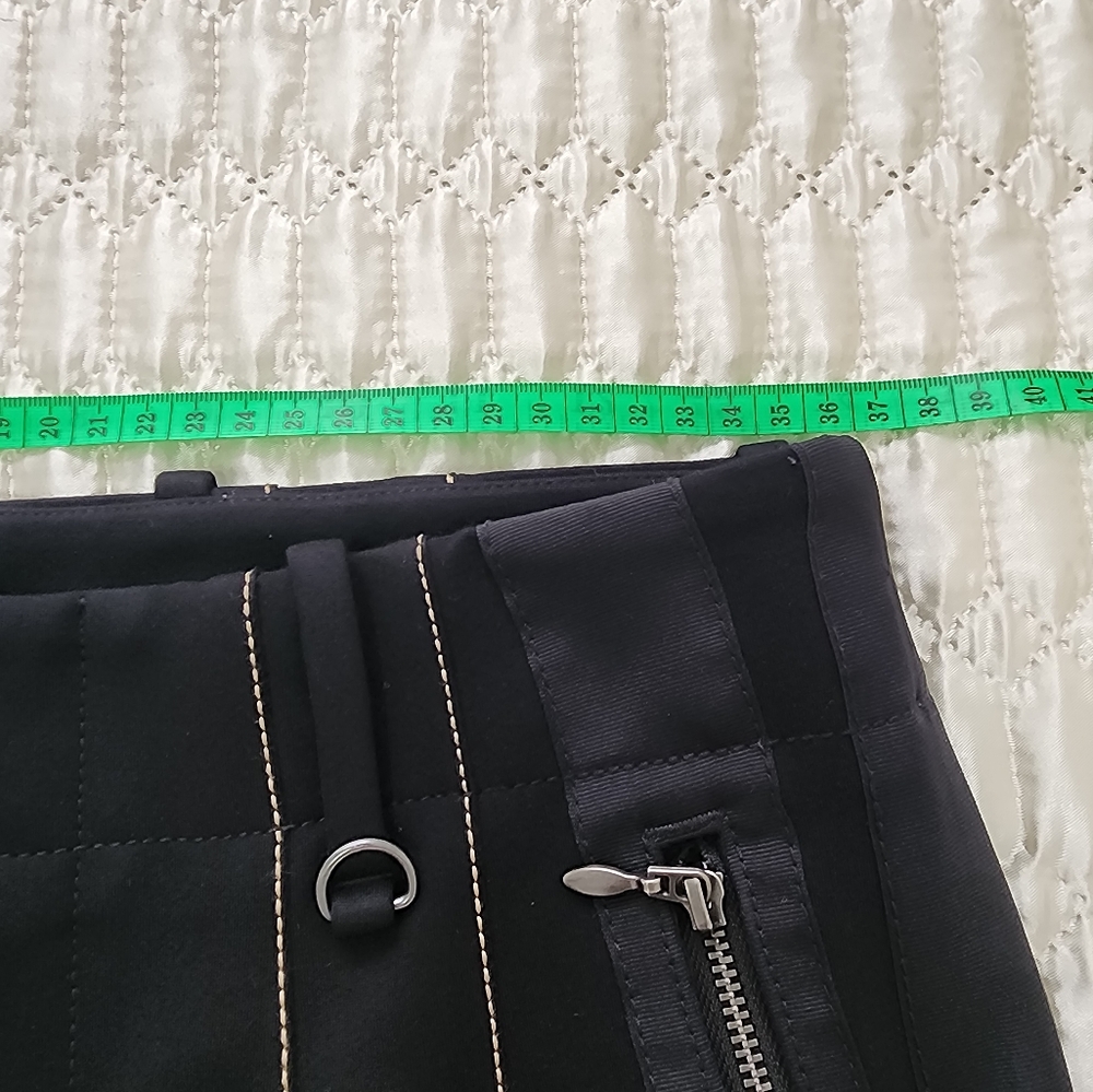 Anthropologie pants, size 4,‎ black - Picture 4 of 11